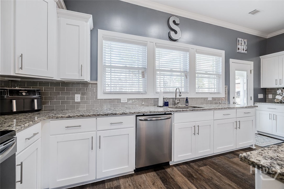 536 Zettler Loop Guyton, GA 31312 - Photo 17 of 47