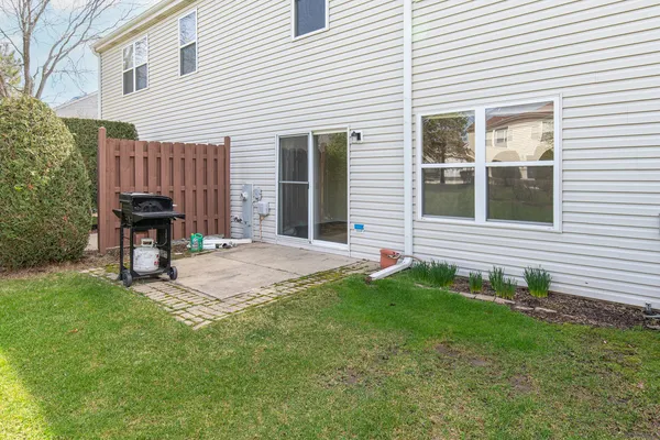 $250,000 | 653 Winchester Court, Lake Villa, IL 60046