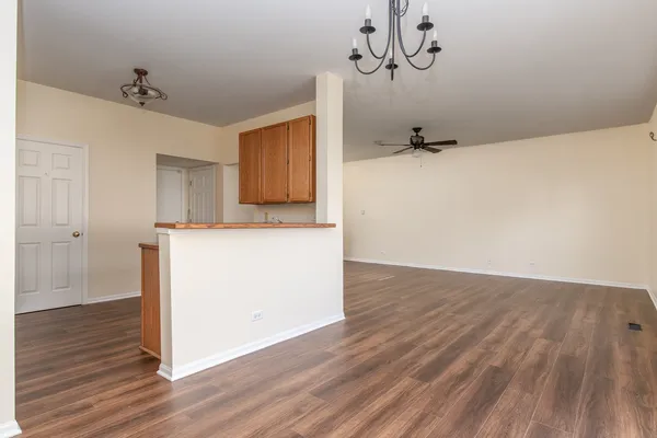 $250,000 | 653 Winchester Court, Lake Villa, IL 60046