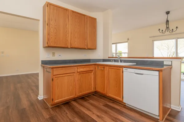 $250,000 | 653 Winchester Court, Lake Villa, IL 60046