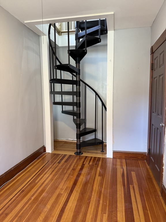 22 Clark Street, Unit 3 Holyoke, MA 01040 - Photo 13 of 17