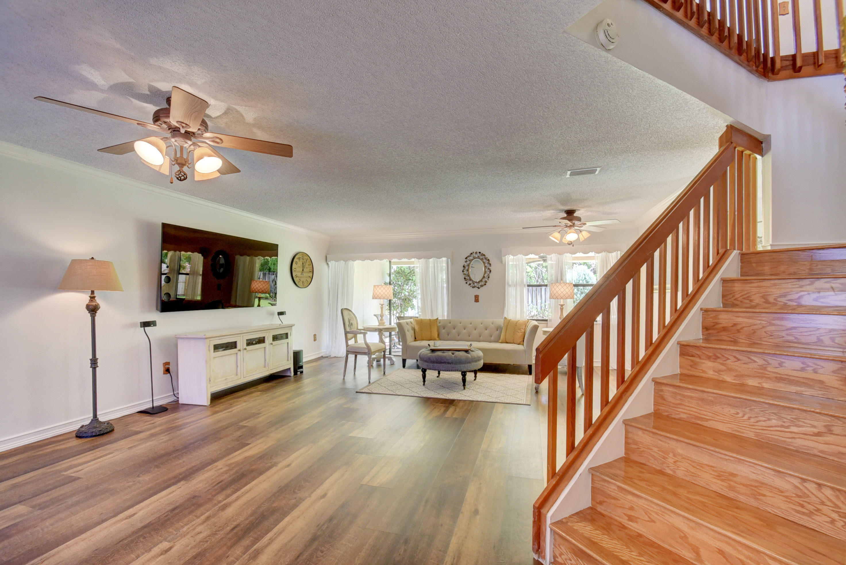 22980 Old Inlet Bridge Drive Boca Raton, FL 33433 - Photo 3 of 19 livinmg room and stair case