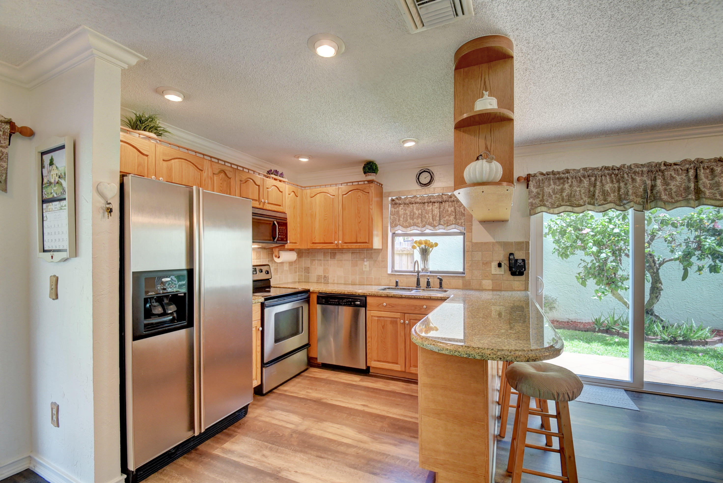 22980 Old Inlet Bridge Drive Boca Raton, FL 33433 - Photo 4 of 19 kitchen 2