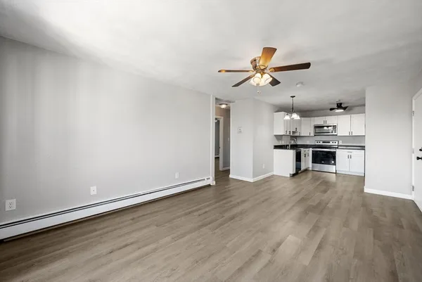 $2,600 | 22 Irving Street, Unit 15, Everett, MA 02149