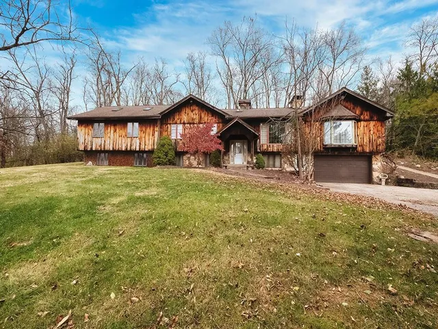 $779,000 | 109 Ivy Lane, Venetia, PA 15367