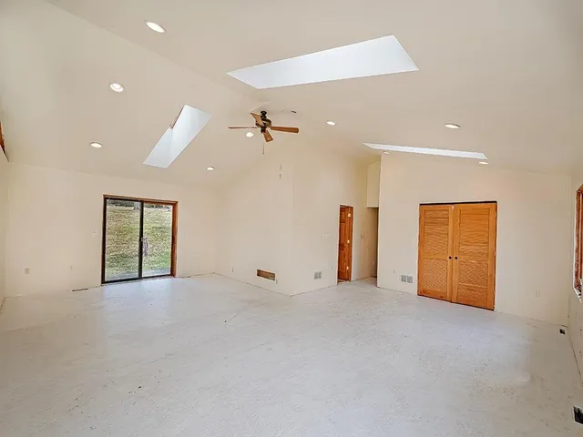 $779,000 | 109 Ivy Lane, Venetia, PA 15367