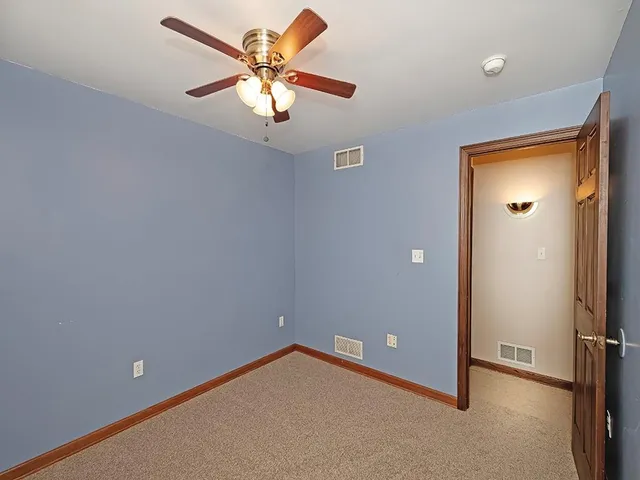 $779,000 | 109 Ivy Lane, Venetia, PA 15367