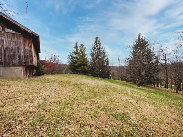 $779,000 | 109 Ivy Lane, Venetia, PA 15367