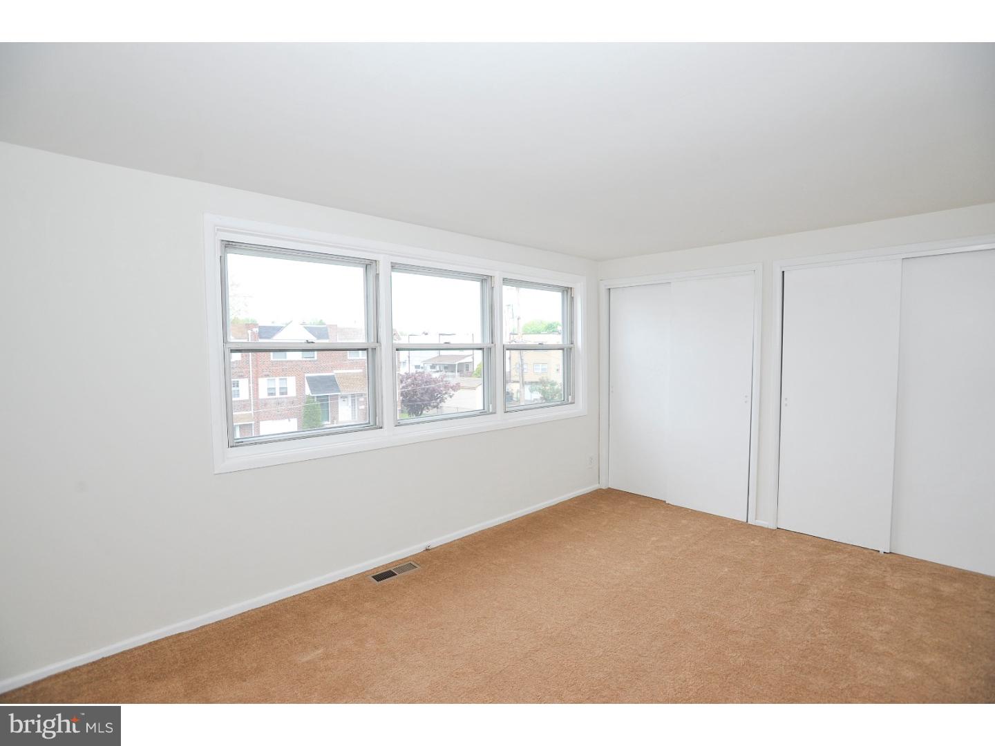 3204 Holly Road Philadelphia, PA 19154 - Photo 17 of 25 Bedroom - Main