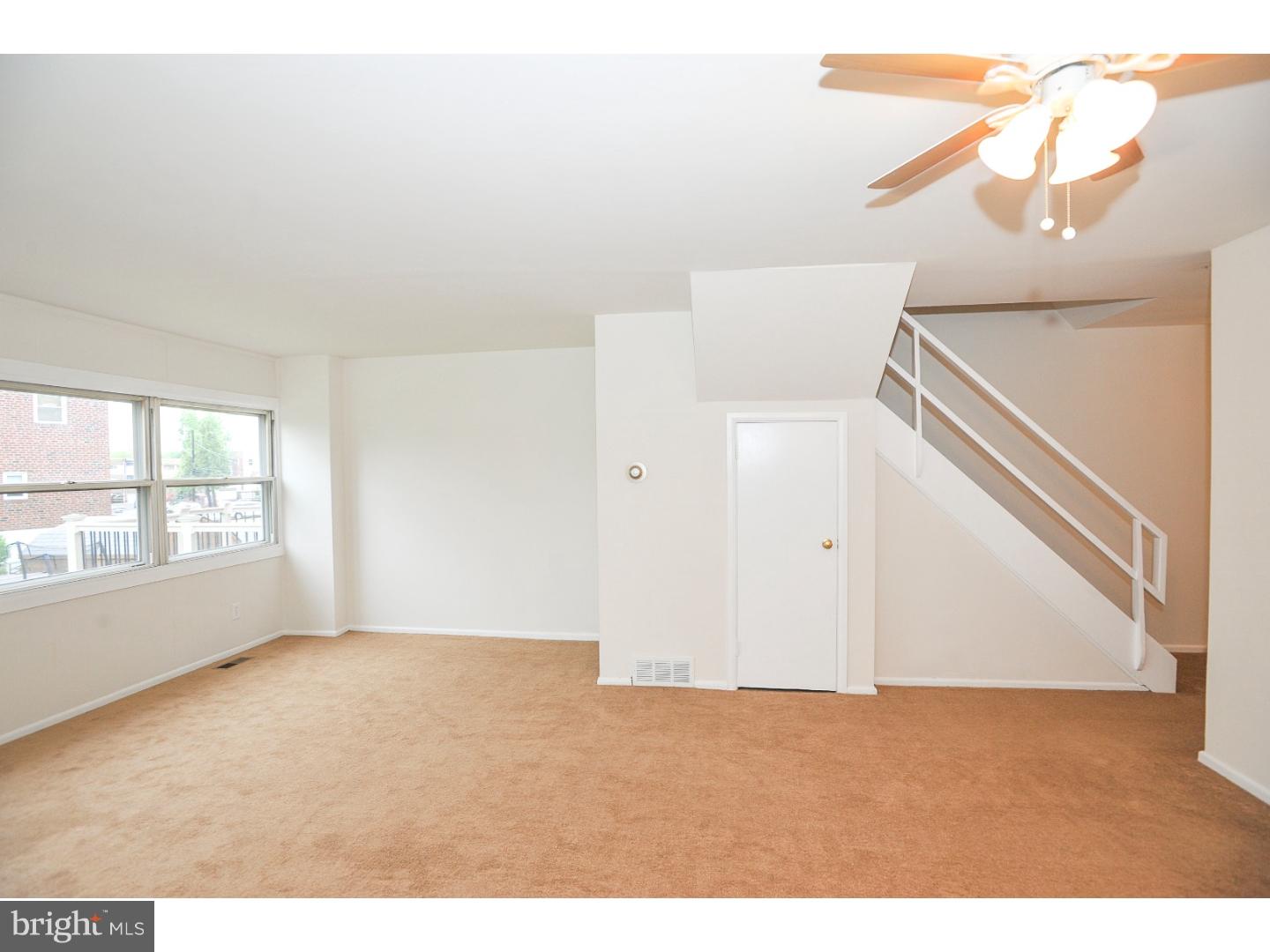 3204 Holly Road Philadelphia, PA 19154 - Photo 8 of 25