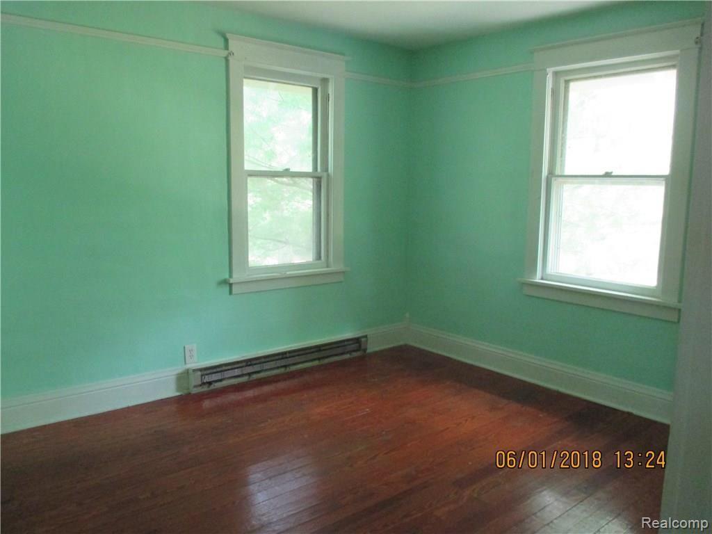 4949 Millis Road North Branch, MI 48461 - Photo 15 of 24 IMG_3187.JPG