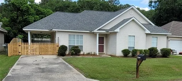 $1,800 | 70243 8th Street, Covington, LA 70433
