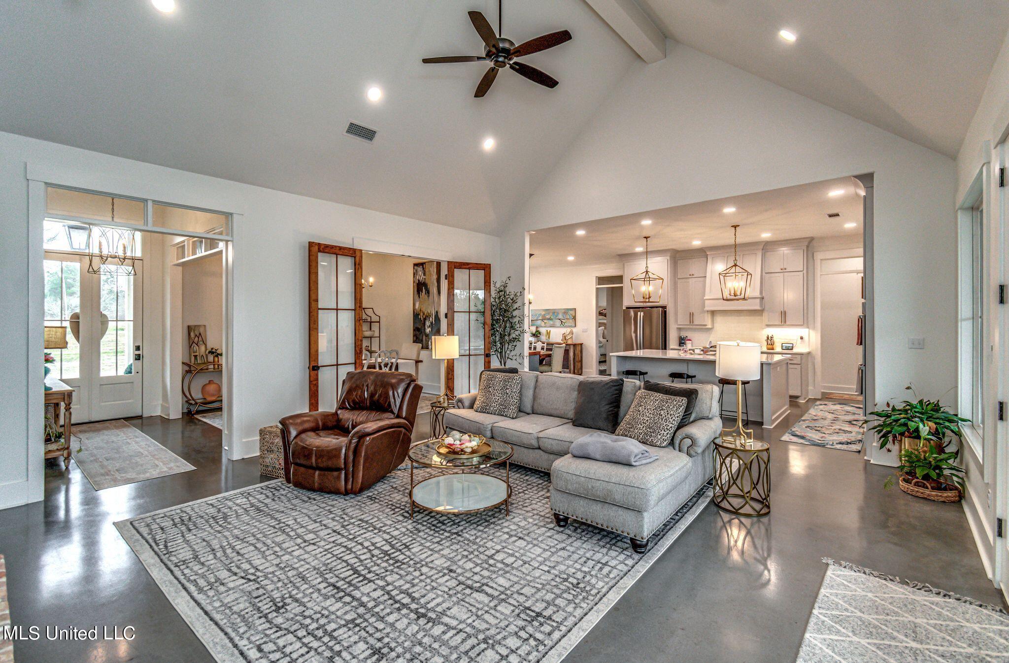 229 Harrell Road Pelahatchie, MS 39145 - Photo 12 of 72 4fbaQvBf
