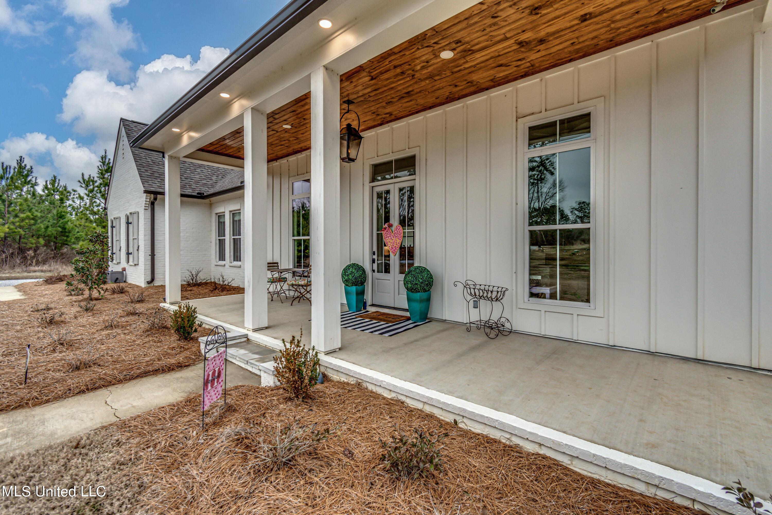 229 Harrell Road Pelahatchie, MS 39145 - Photo 3 of 72 wcO5l_Yg
