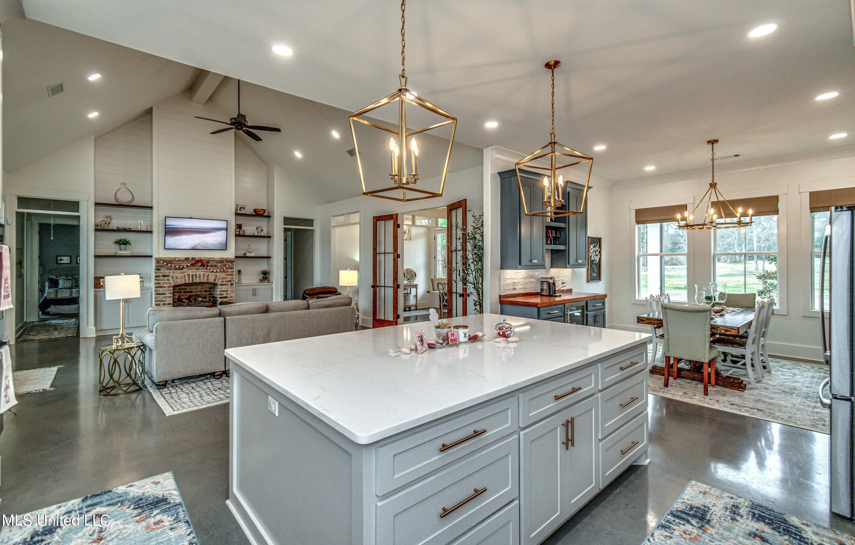 229 Harrell Road Pelahatchie, MS 39145 - Photo 8 of 72 KtBwpHYg