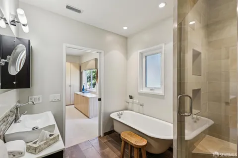 $1,495,000 | 5526 Balboa Drive, Oakland, CA 94611
