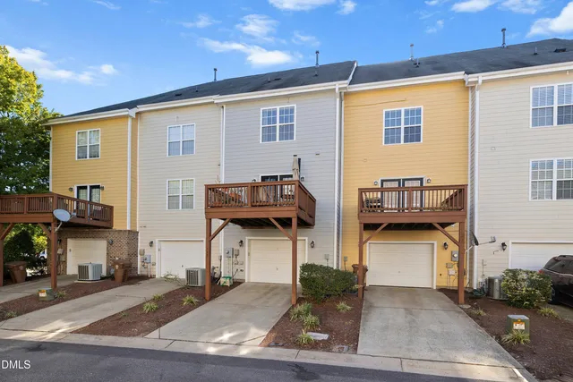 $359,900 | 147 Dove Cottage Lane, Cary, NC 27519