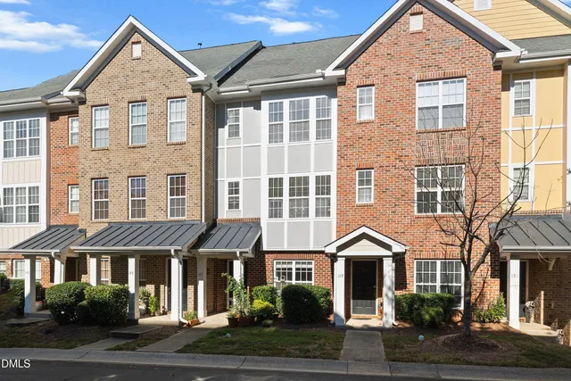 $359,900 | 147 Dove Cottage Lane, Cary, NC 27519