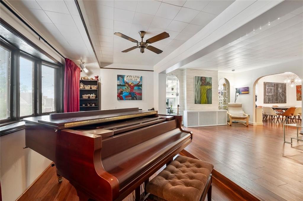 515 North Mathilda Street Pittsburgh, PA 15224 - Photo 2 of 25 Gallery Image 2