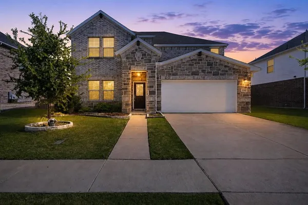 $2,650 | 148 Lisa Lane, Royse City, TX 75189