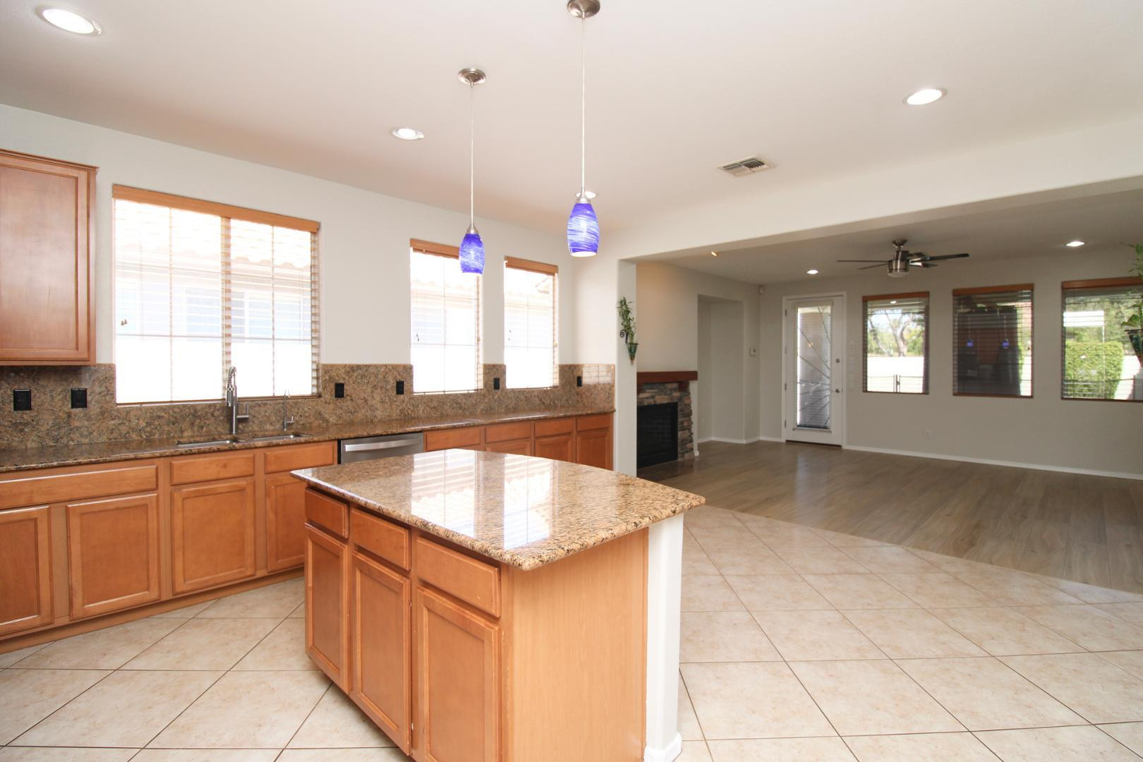 361 South Melba Street Gilbert, AZ 85233 - Photo 6 of 27 Photo #6