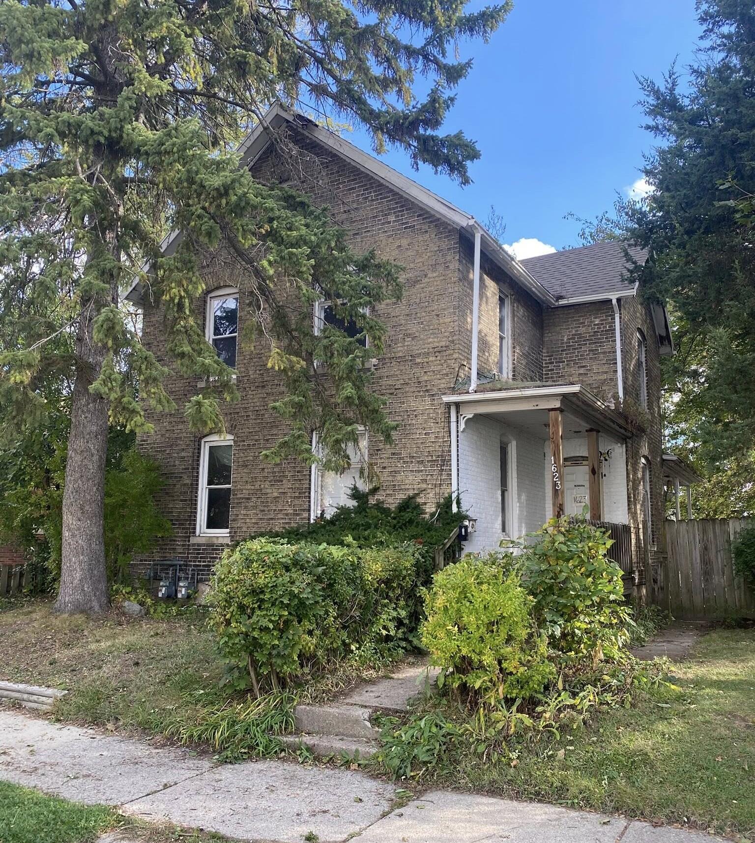 1623 Charles Street Racine, WI 53404 - Photo 1 of 1 Front