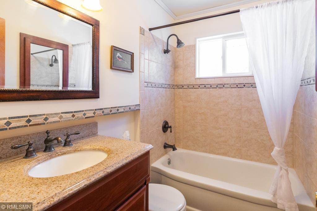 5804 Sunset Road Mound, MN 55364 - Photo 11 of 22 Gallery Image 11