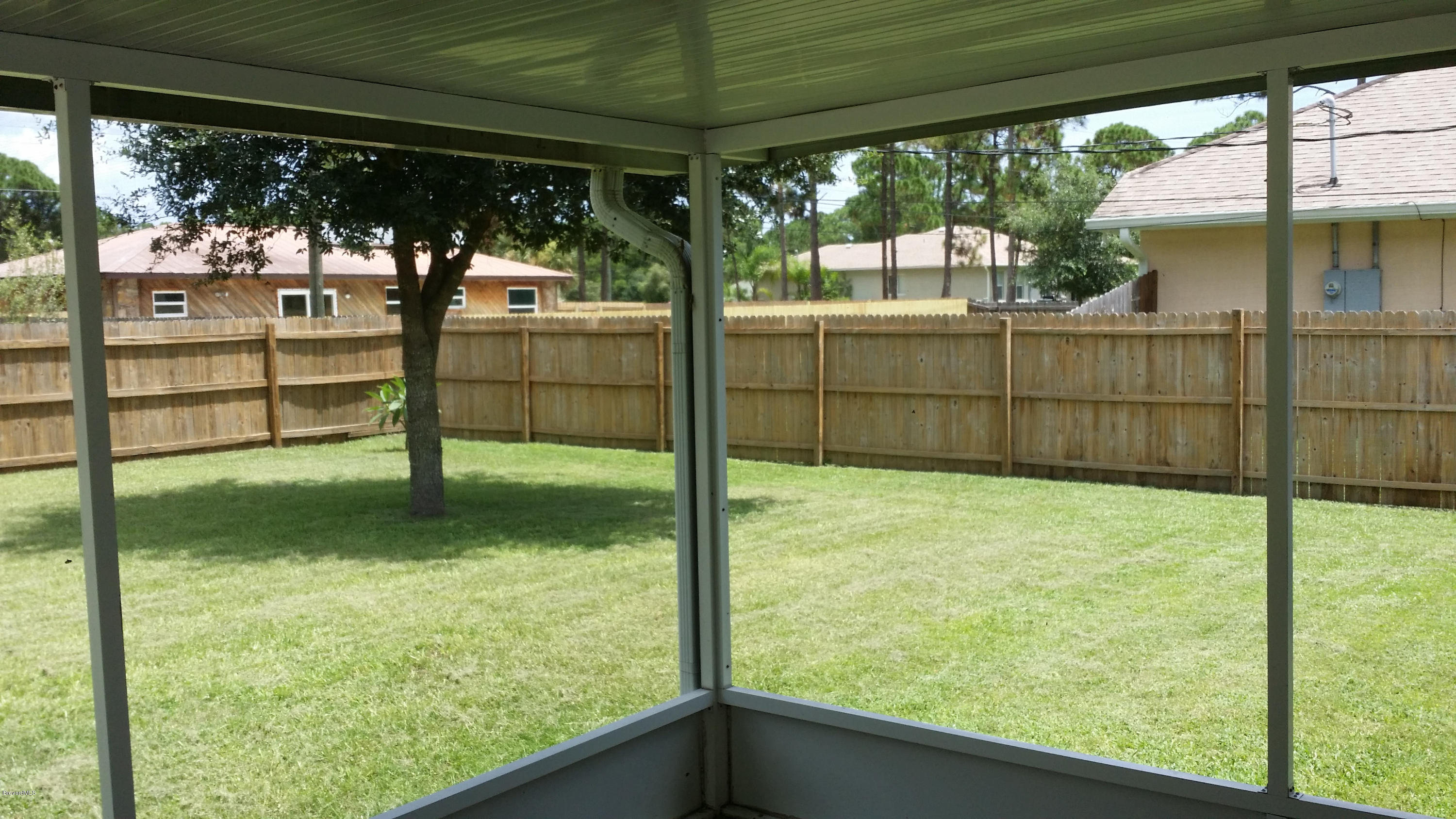 2231 Angel Road Palm Bay, FL 32909 - Photo 3 of 7 20140810_133621