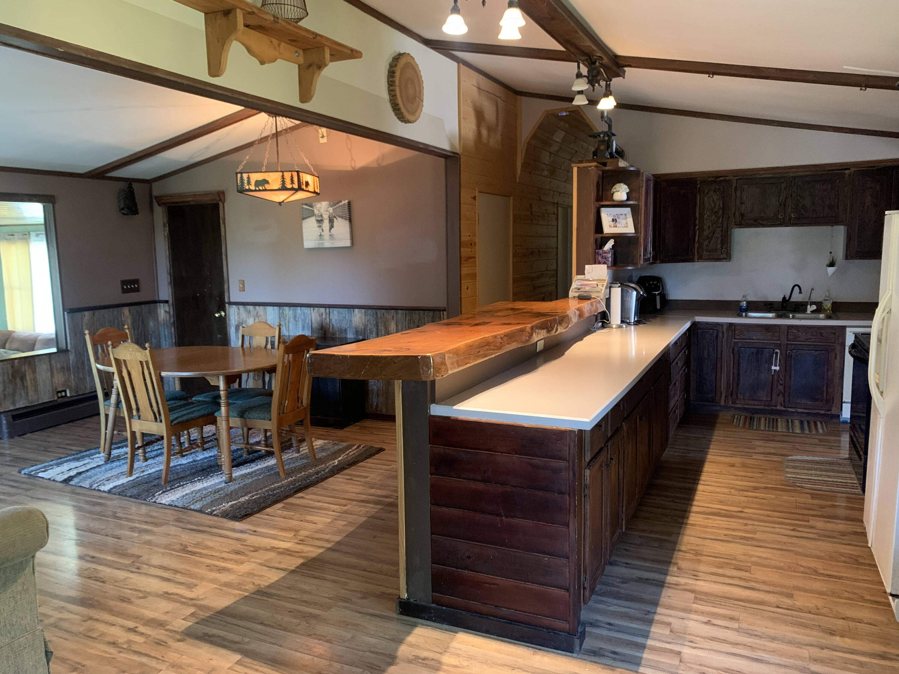 212 Gorman Road St. Ignace, MI 49781 - Photo 10 of 49 Gallery Image 10