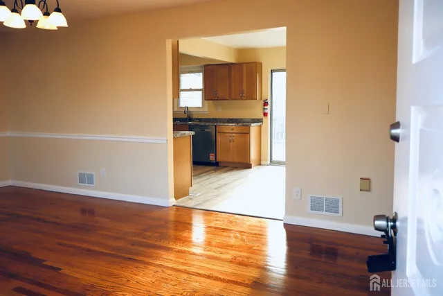 $4,000 | 13 Carpathia Street, Piscataway, NJ 08854