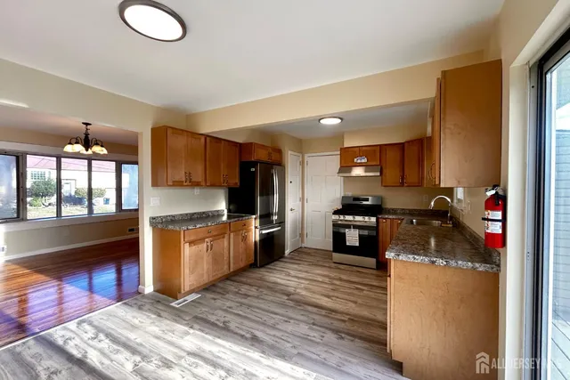 $4,000 | 13 Carpathia Street, Piscataway, NJ 08854