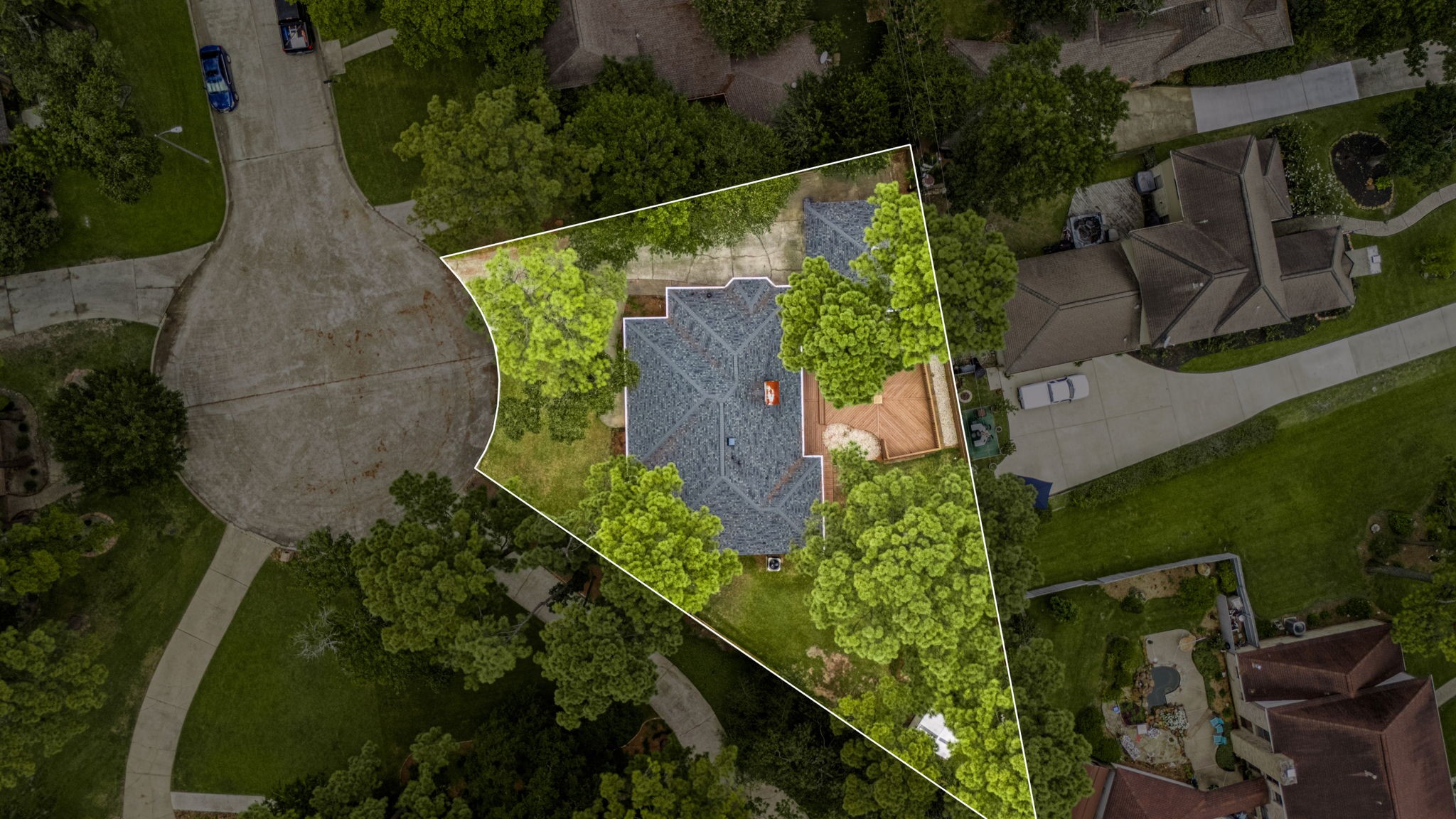 5527 Alamosa Lane Spring, TX 77379 - Photo 33 of 40 an aerial view of a house having yard