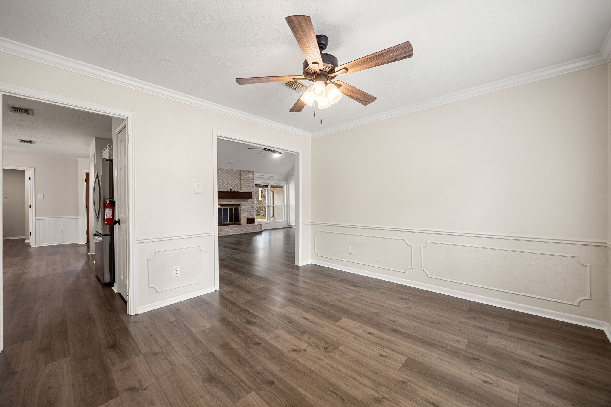 5527 Alamosa Lane Spring, TX 77379 - Photo 6 of 40 a view of a livingroom with wooden floor