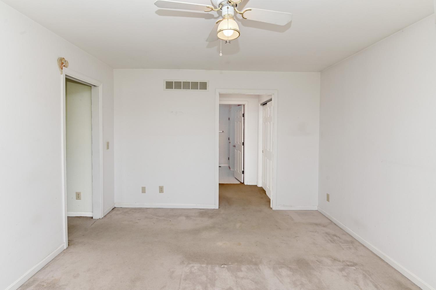 3440 Reemelin Road Cincinnati, OH 45211 - Photo 15 of 32 Gallery Image 15