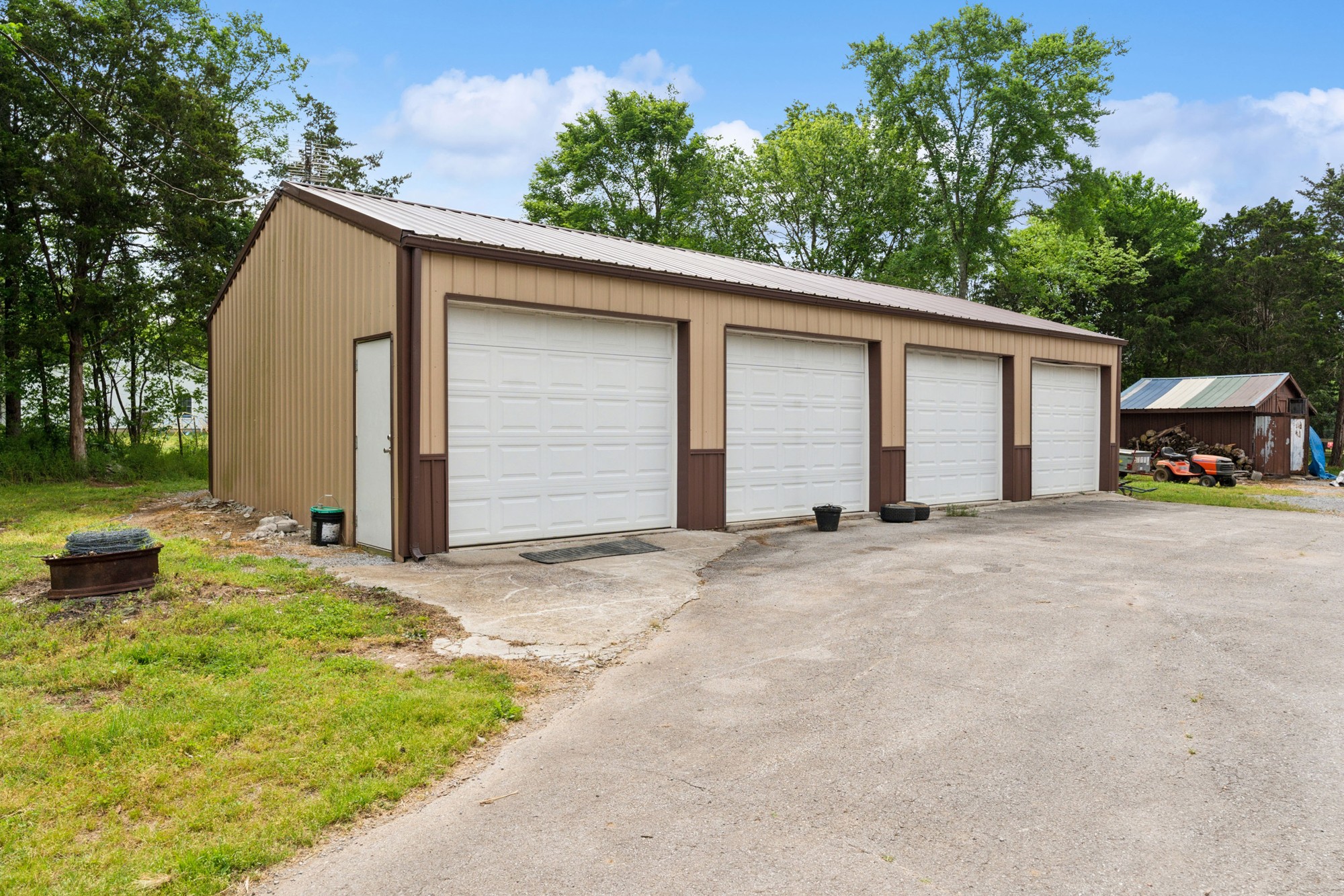 1402 Simmons Bluff Road Lebanon, TN 37090 - Photo 20 of 32 Gallery Image 20