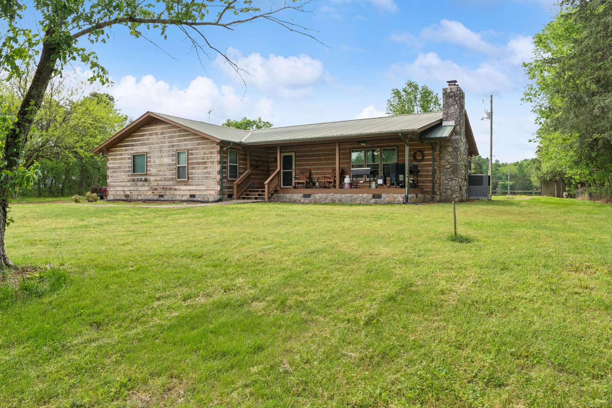 1402 Simmons Bluff Road Lebanon, TN 37090 - Photo 2 of 32 Gallery Image 2