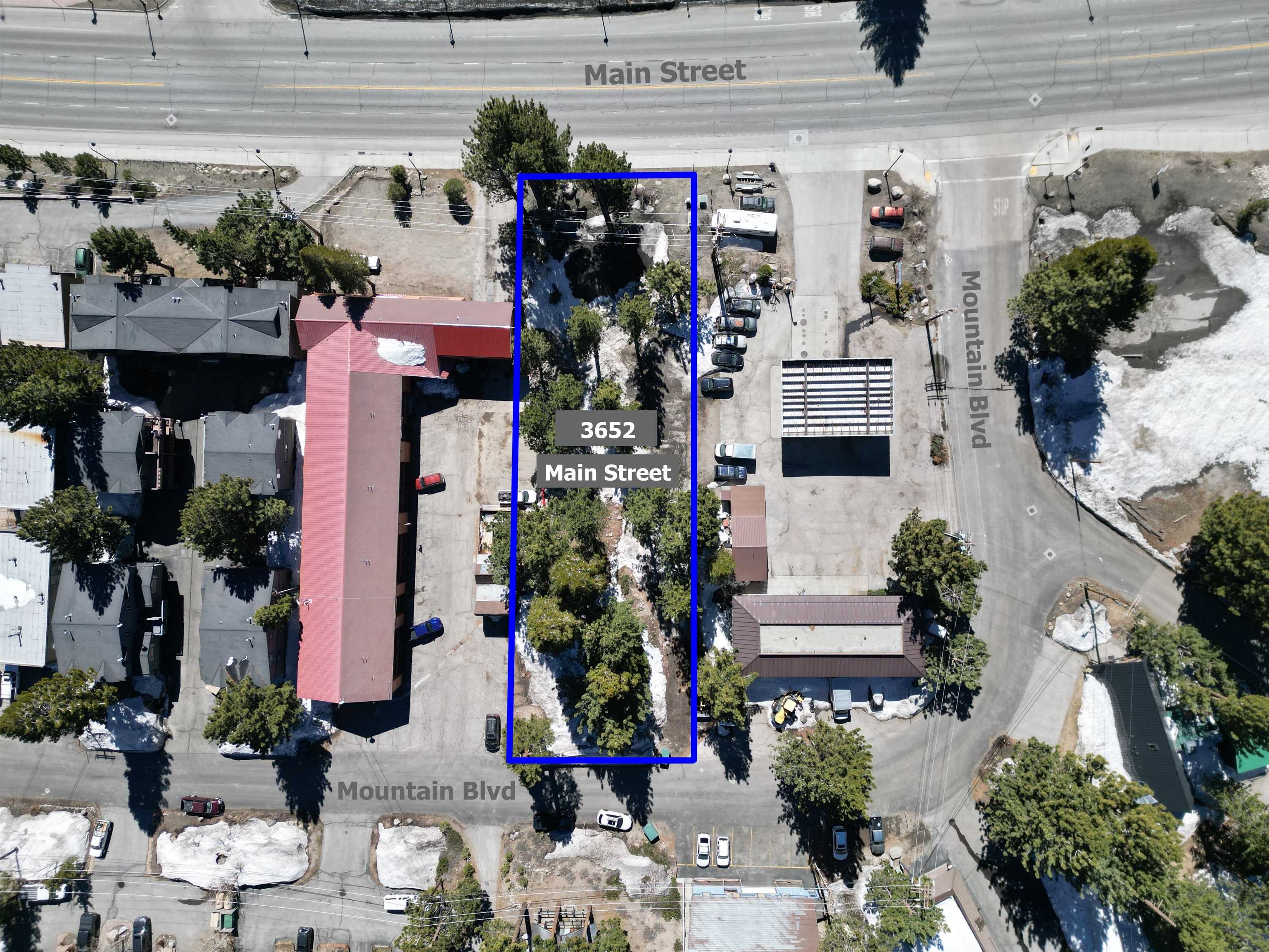 3652 Main Street Mammoth Lakes, CA 93546 - Photo 8 of 12 View of property location with property boundaries highlighted