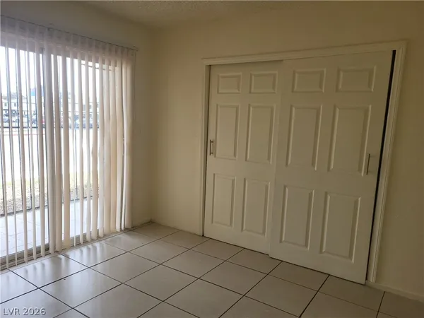 $1,250 | 4610 Elk Springs Avenue, Unit D, Las Vegas, NV 89103