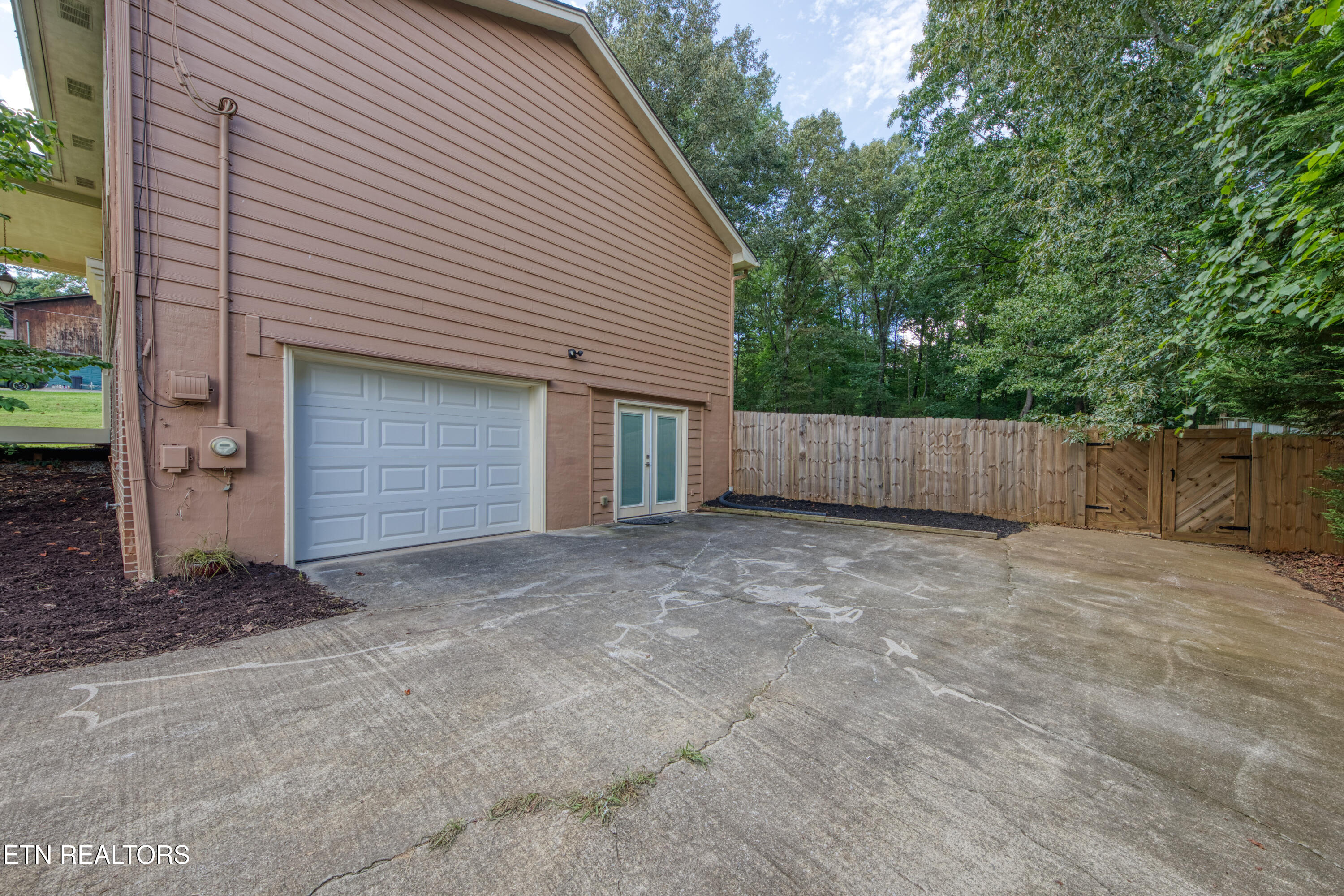 6061 Huffs Ferry Road Loudon, TN 37774 - Photo 24 of 24 0H3A2931_101