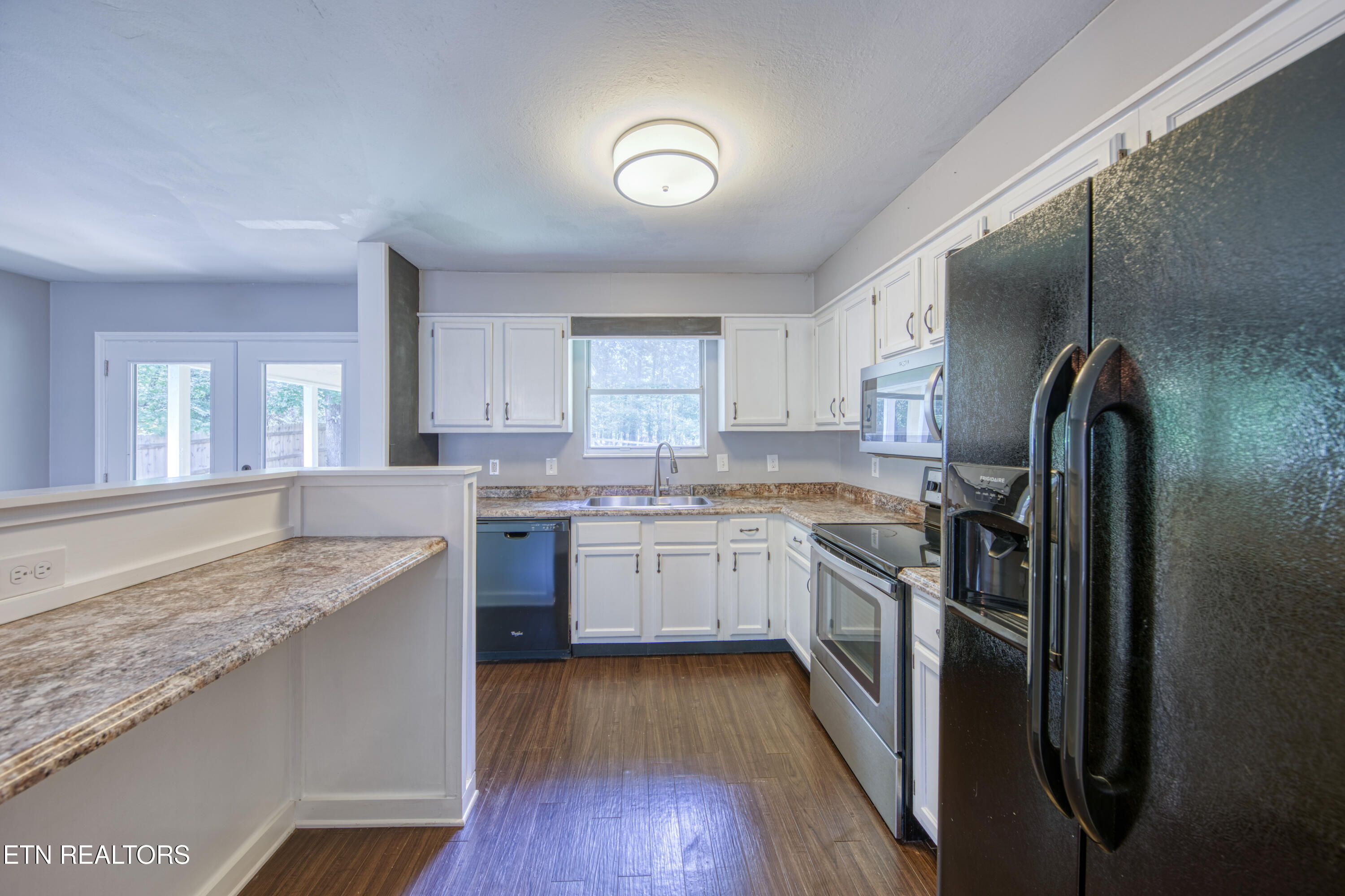 6061 Huffs Ferry Road Loudon, TN 37774 - Photo 6 of 24 0H3A2840_78