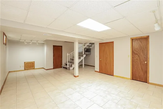 $300,000 | 105 Northeast Leann Drive, Blue Springs, MO 64014