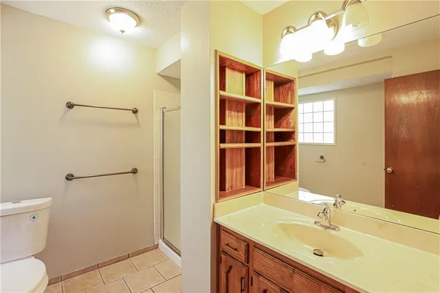 $300,000 | 105 Northeast Leann Drive, Blue Springs, MO 64014