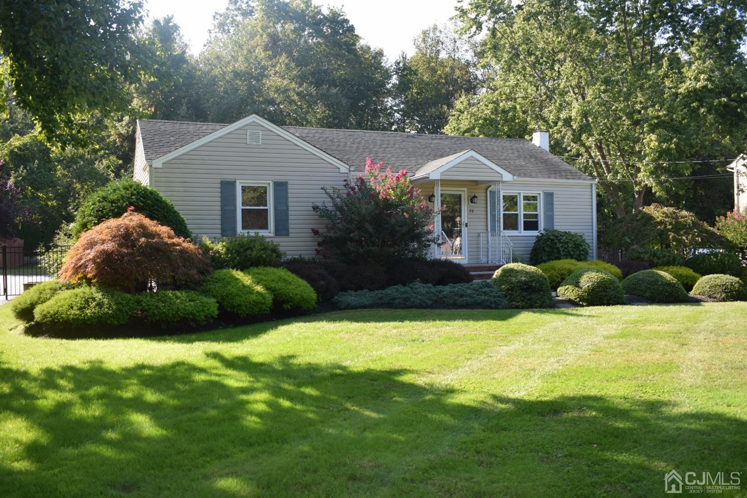 26 Bennett Road Old Bridge, NJ 07747 - Photo 2 of 13 Gallery Image 2
