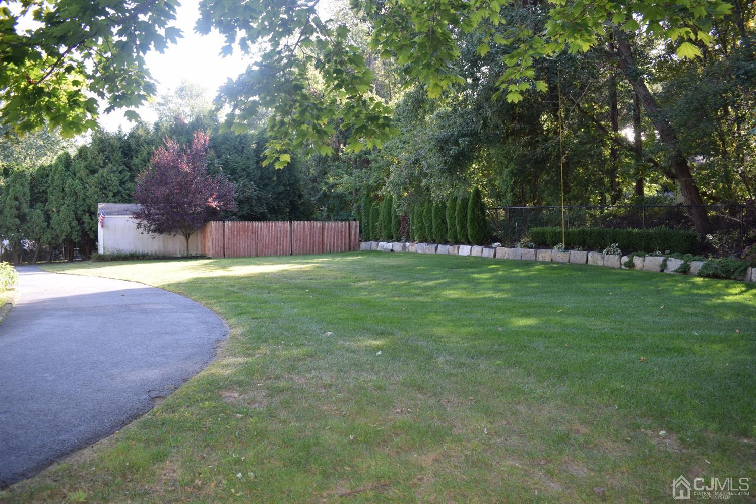 26 Bennett Road Old Bridge, NJ 07747 - Photo 12 of 13 Gallery Image 12