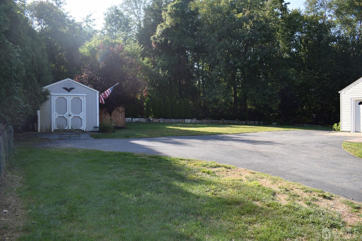 26 Bennett Road Old Bridge, NJ 07747 - Photo 10 of 13 Gallery Image 10