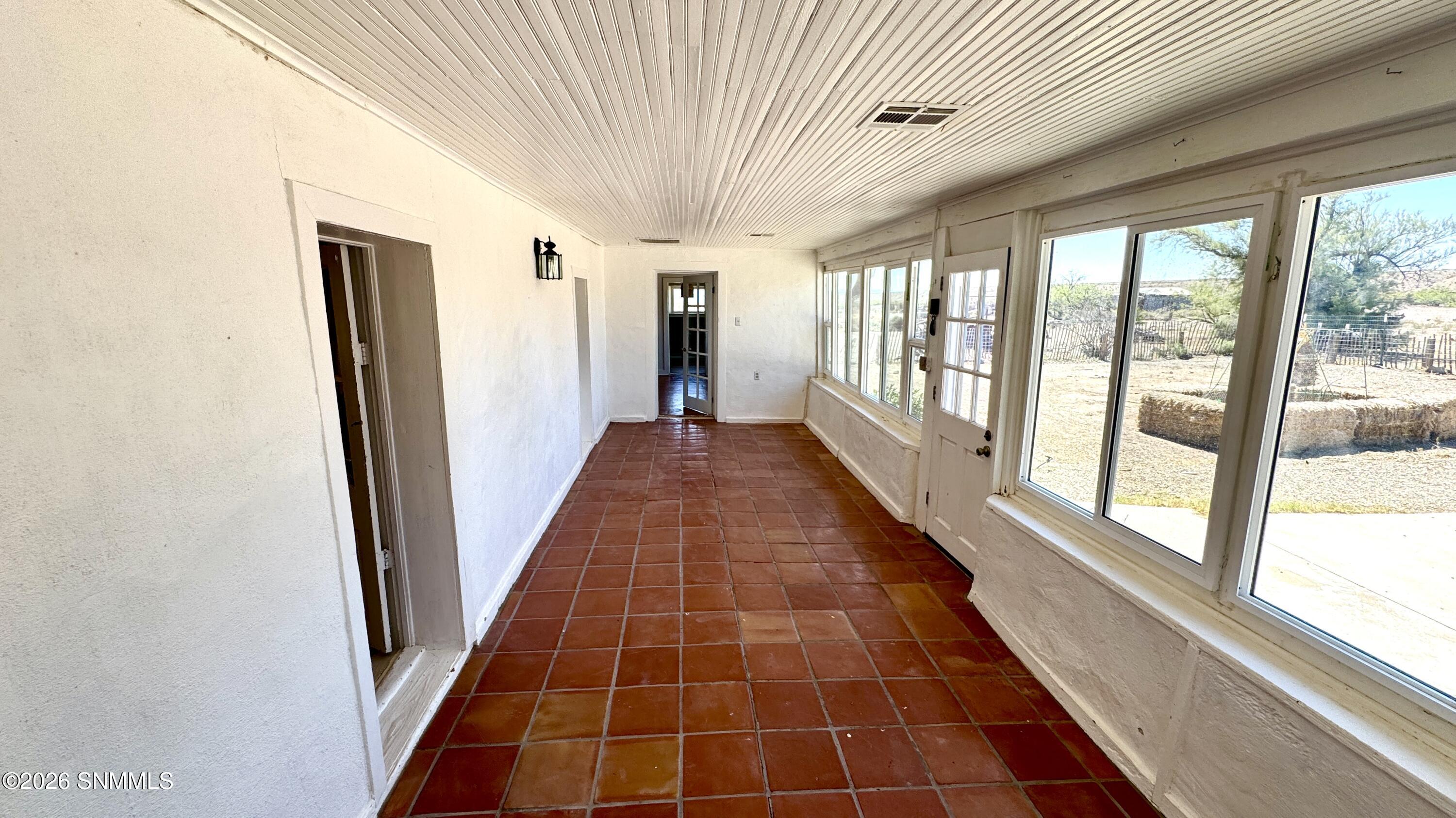 57 Old Ranch Road Truth Or Consequences, NM 87901 - Photo 6 of 41 Front sunroom