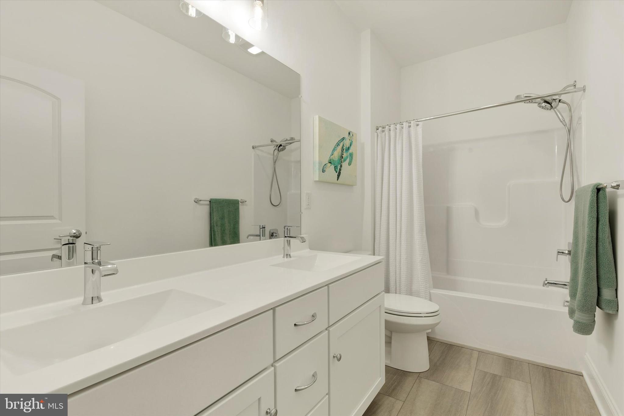 1033 Lititz Bend Drive Lititz, PA 17543 - Photo 33 of 58 Bathroom 2