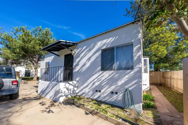 $1,099,000 | 195 Montgomery Street, Unit ABC, Chula Vista, CA 91911