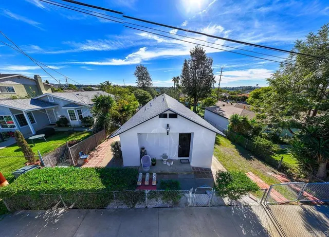 $1,099,000 | 195 Montgomery Street, Unit ABC, Chula Vista, CA 91911