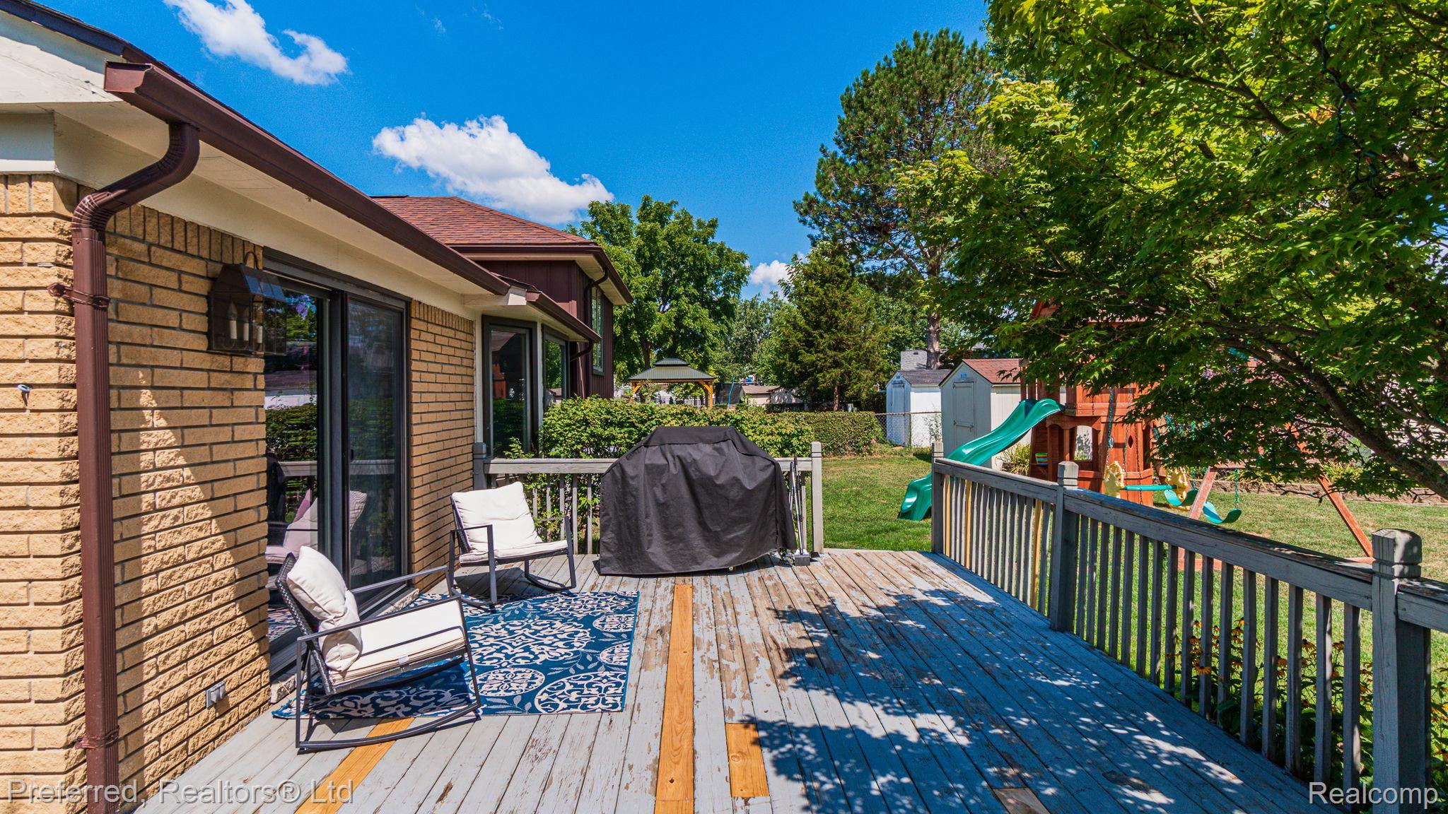 681 Kings Way Canton, MI 48188 - Photo 29 of 35 Gallery Image 29